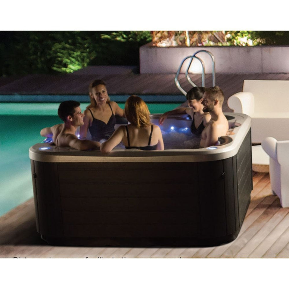 Jaquar Mercury (5 Seater)